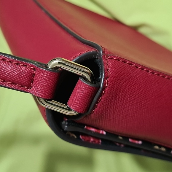 Kate Spade Crossbody - Picture 6 of 8